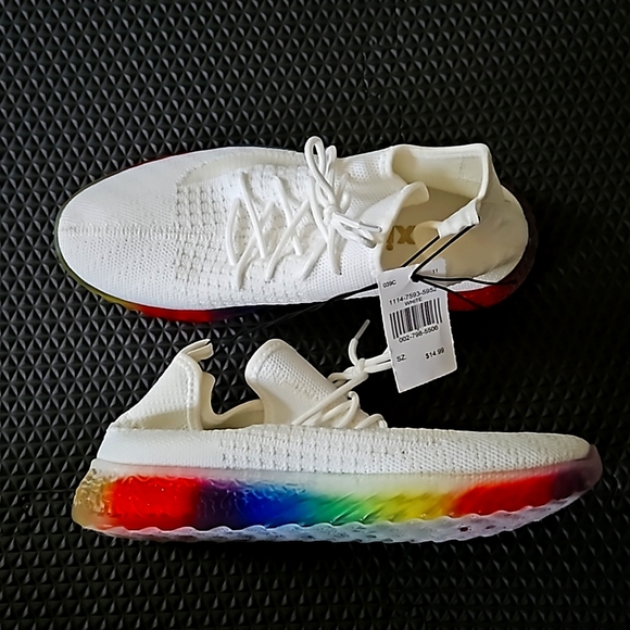 White with rainbow sole Taxi tennis shoe - Picture 1 of 4